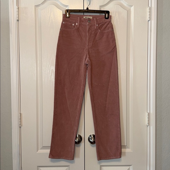Madewell Denim - Madewell The Perfect Vintage Straight Jeans Corduroy Size 24 Sand Pink